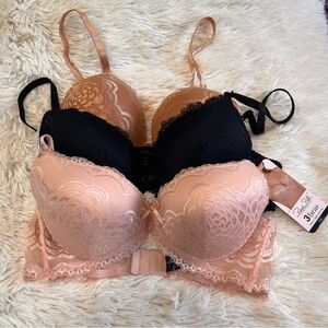 Rene Rofe lingerie 3pac of bra size 36C